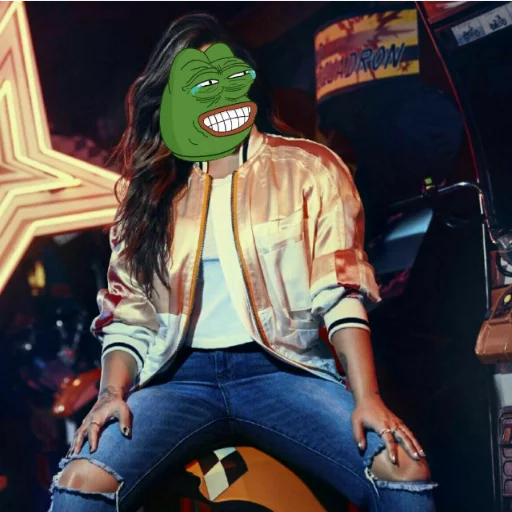 -CelebS Pepe | @Its_ArTina 👛 sticker 12