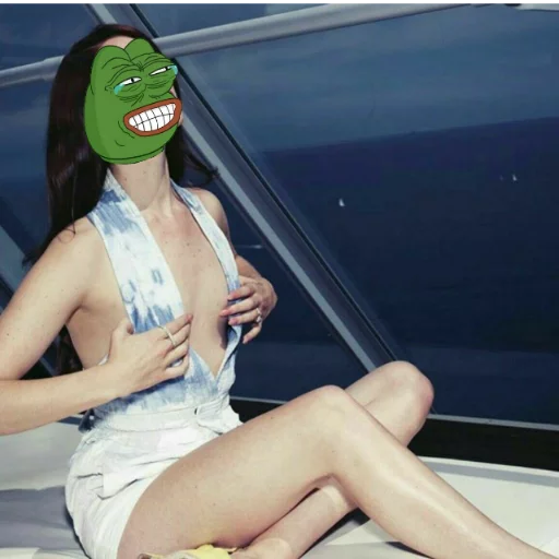 -CelebS Pepe | @Its_ArTina 👛 sticker 5