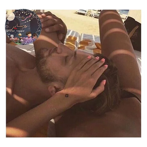 @hese_royaie |•|😻💦 sticker 7