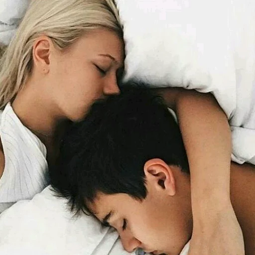 @Gif_couples sticker 10
