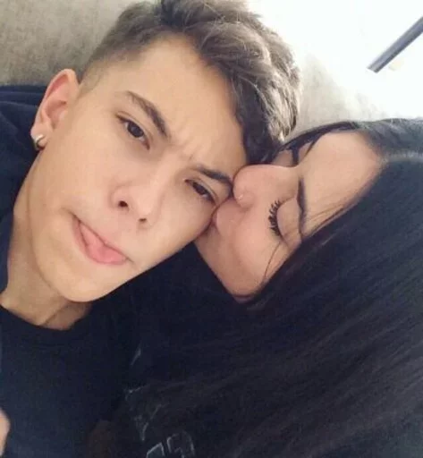 Lanna e Daniel sticker 11